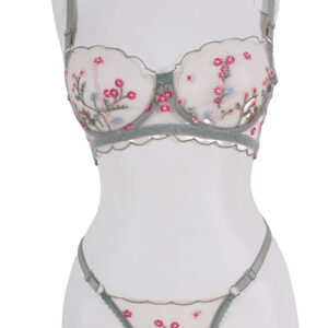 ÇİÇEK DESENLİ NAKIŞLI KAPSIZ BALENLİ BRALET TAKIM