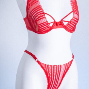 KAPSIZ BALENLİ İPLİ ŞIK TAKIM